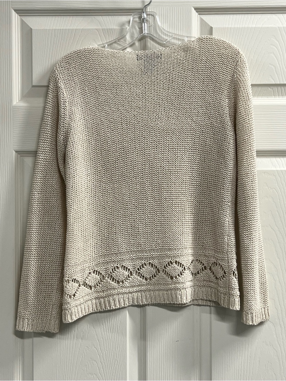 BCBG Wide Knit Tan Sweater - Size Medium - VGUC - Picture 2 of 7
